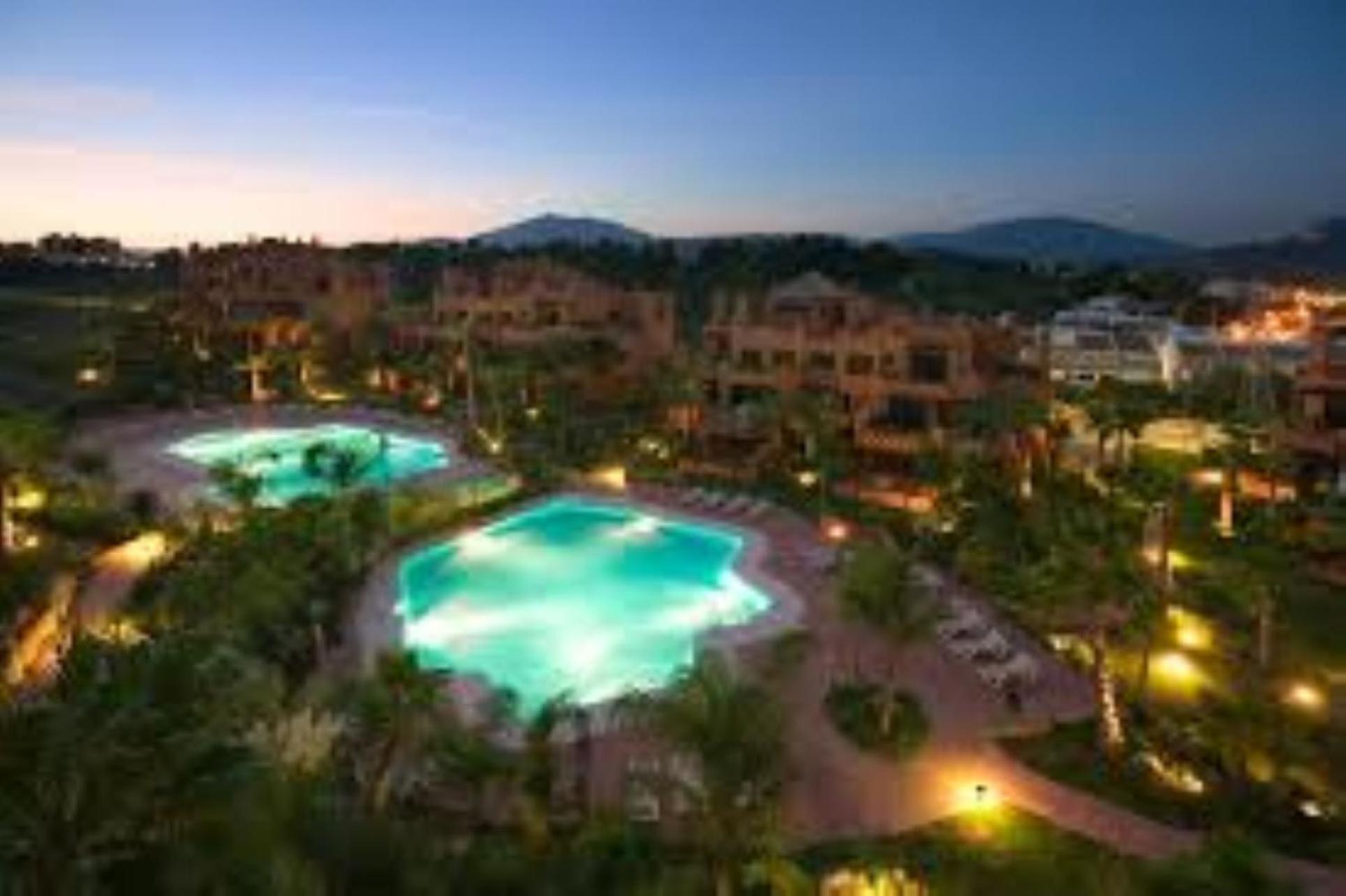 Aloha Hill Club Lluxury 5 Star Golf Resort Near Puerto Banus And Marbella Exterior foto